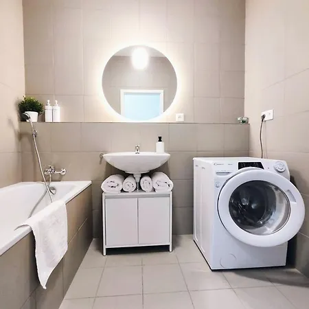 Apartment Cinnamon - Free Private Parking - Old Town - Air Conditioning